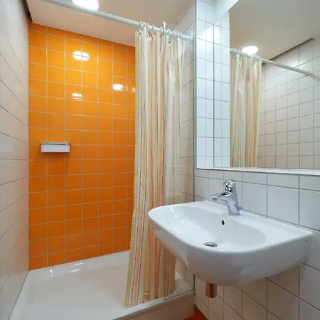 אכסניה Youth Esch/alzette אש-סור-אלזט