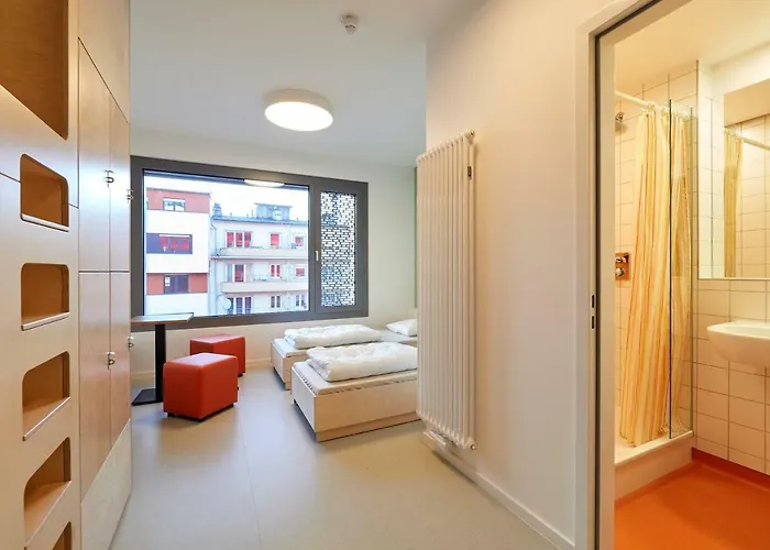 شباب إيسك/ألزيتي بيت شباب